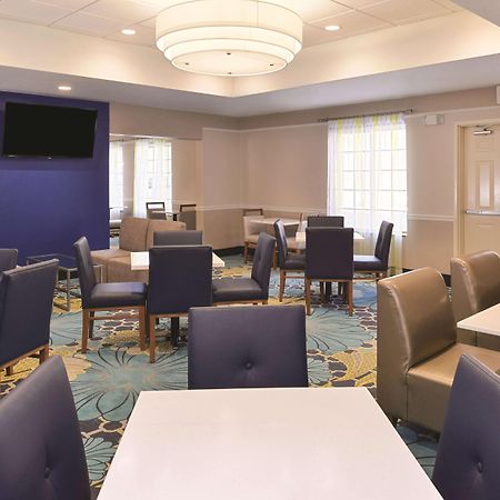 فندق لا كوينتا إن آند سويتس باي ويندام ريودوسو داونز Ruidoso Downs المظهر الخارجي الصورة