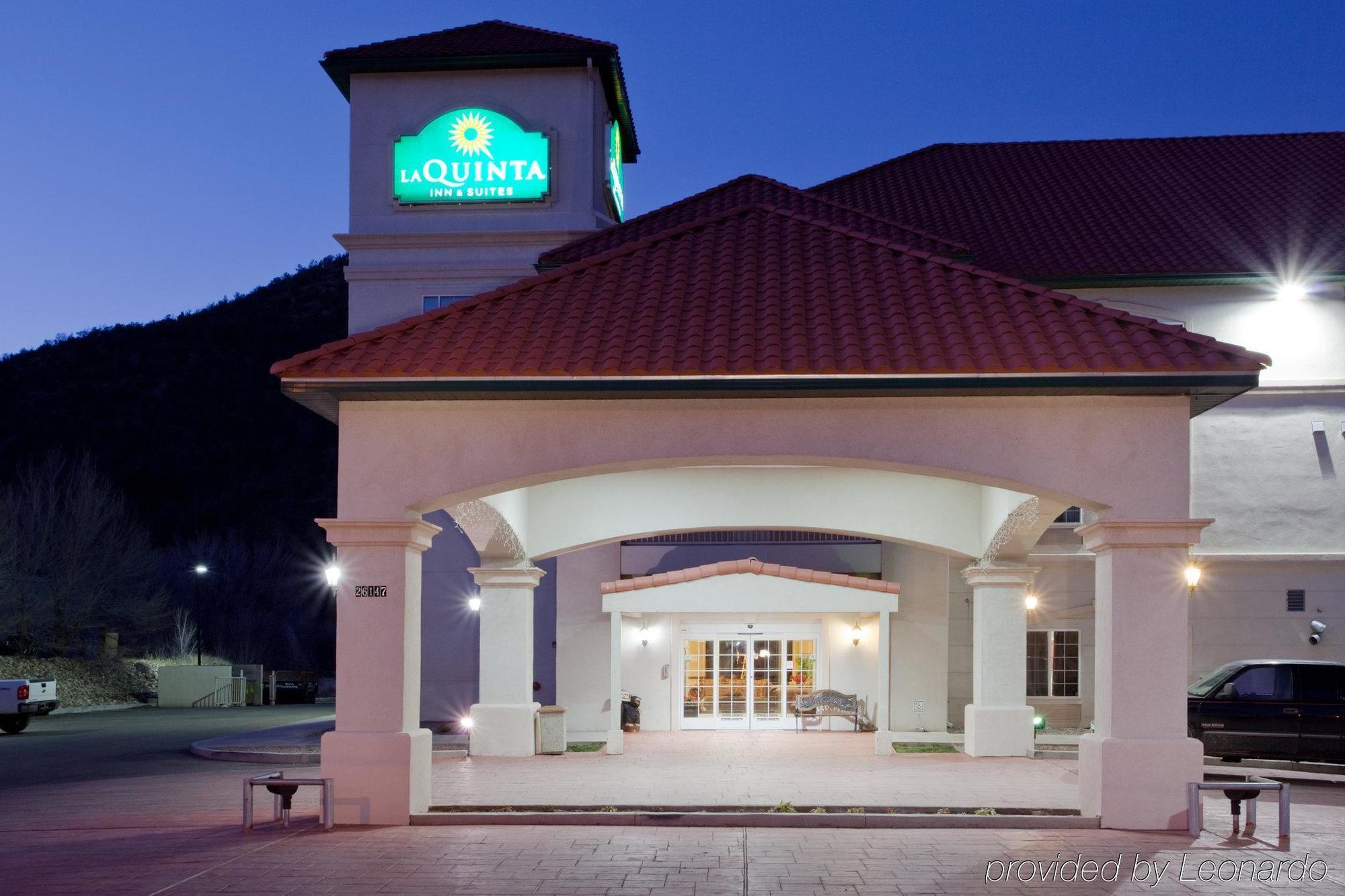 فندق لا كوينتا إن آند سويتس باي ويندام ريودوسو داونز Ruidoso Downs المظهر الخارجي الصورة